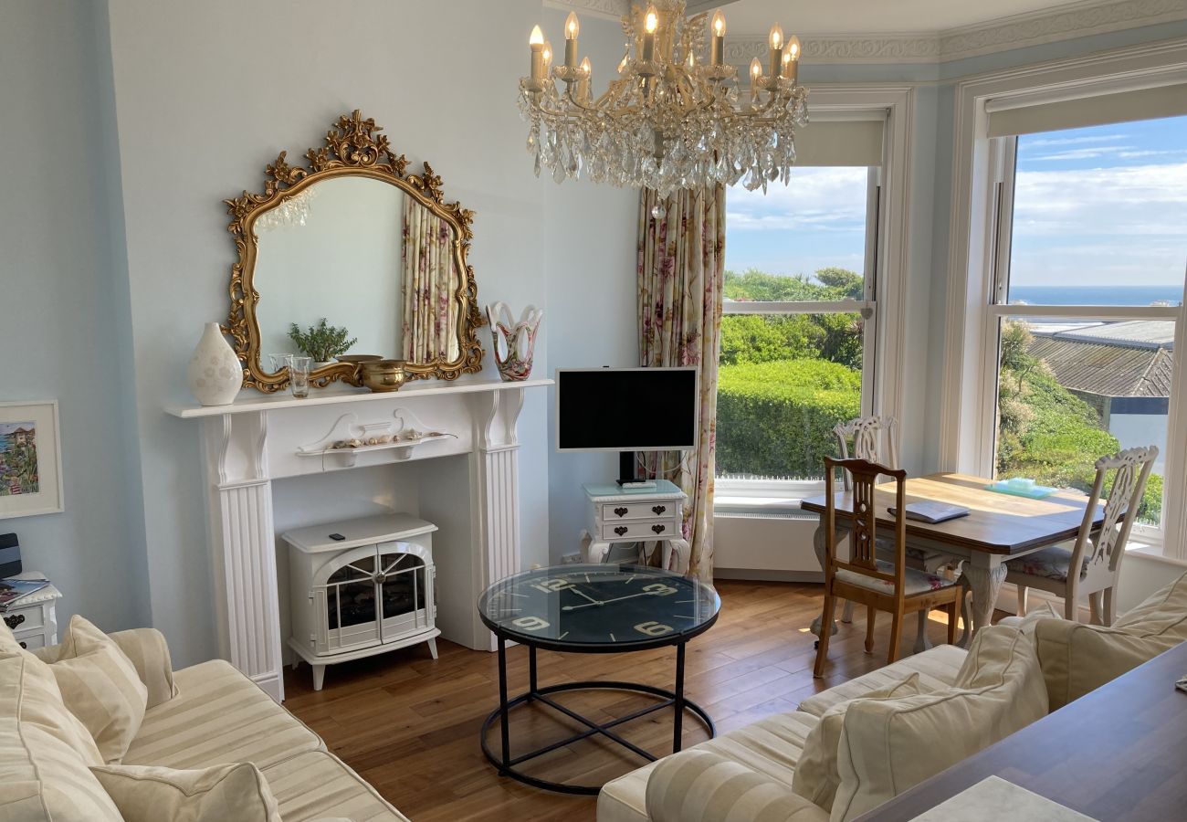 Apartment in Ventnor - Flat 2, 1 Alexandra Gardens, The Isle of Wight. 