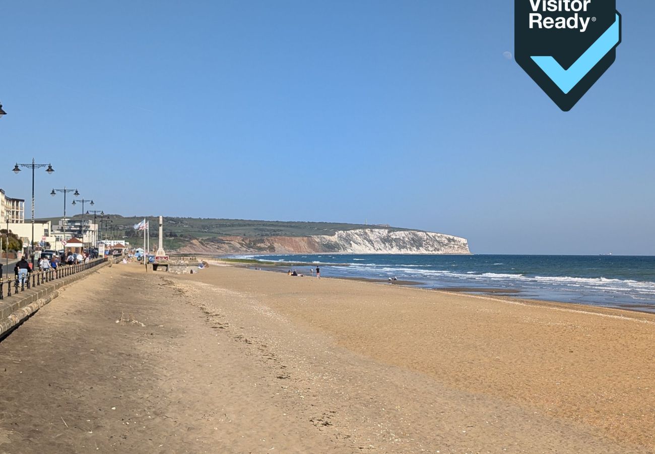 Apartment in Sandown - Island Time, The Isle of Wight. 