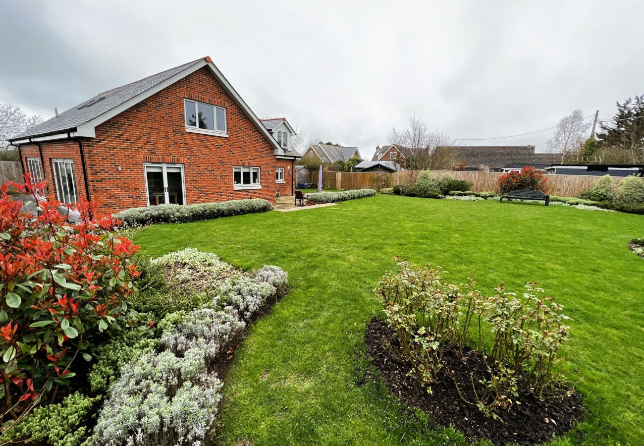 House in Newchurch - Laurel Cottage, The Isle of Wight. 