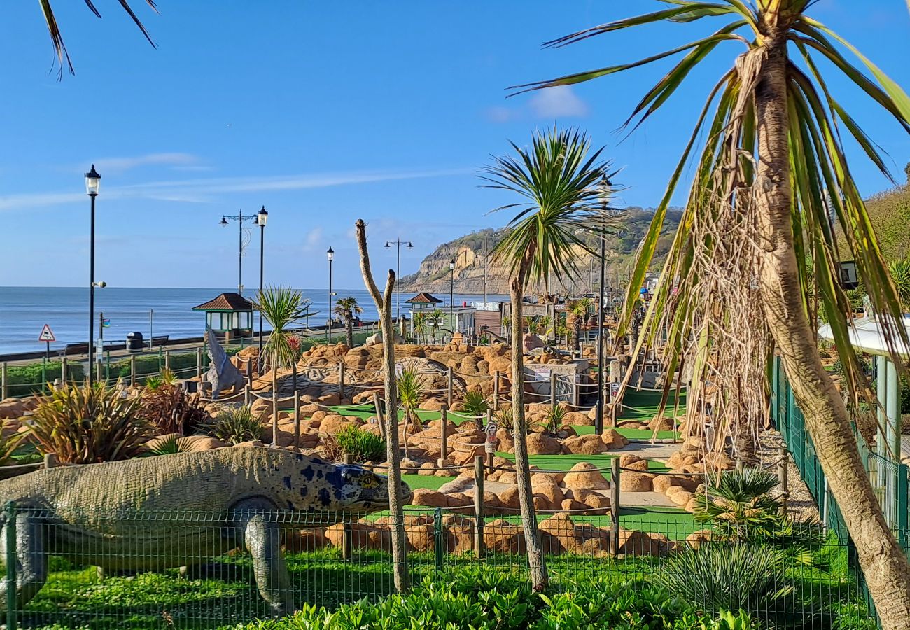 House in Shanklin - Littlestairs, The Isle of Wight.