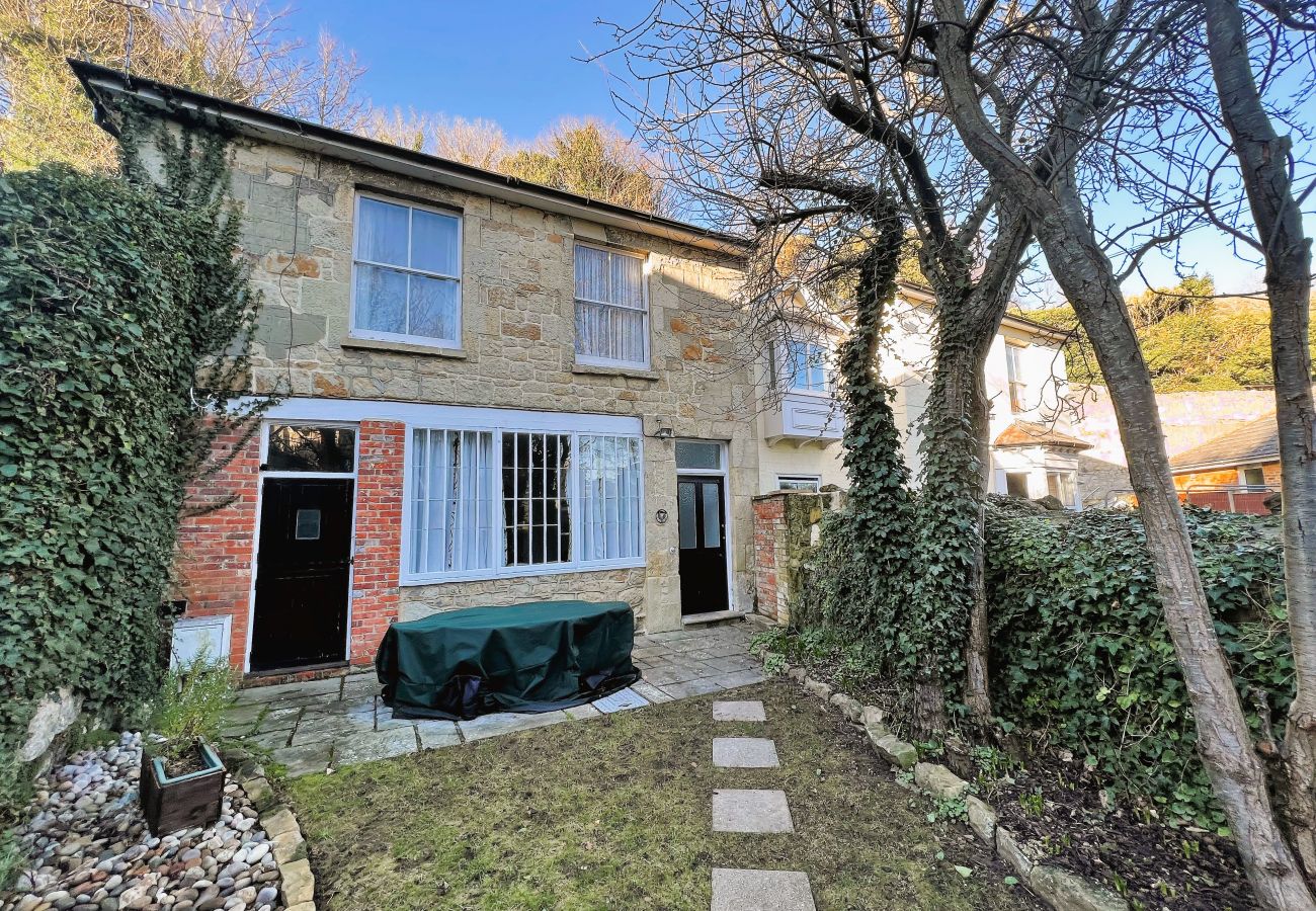 House in Ventnor - Orchard Cottage, The Isle of Wight. 