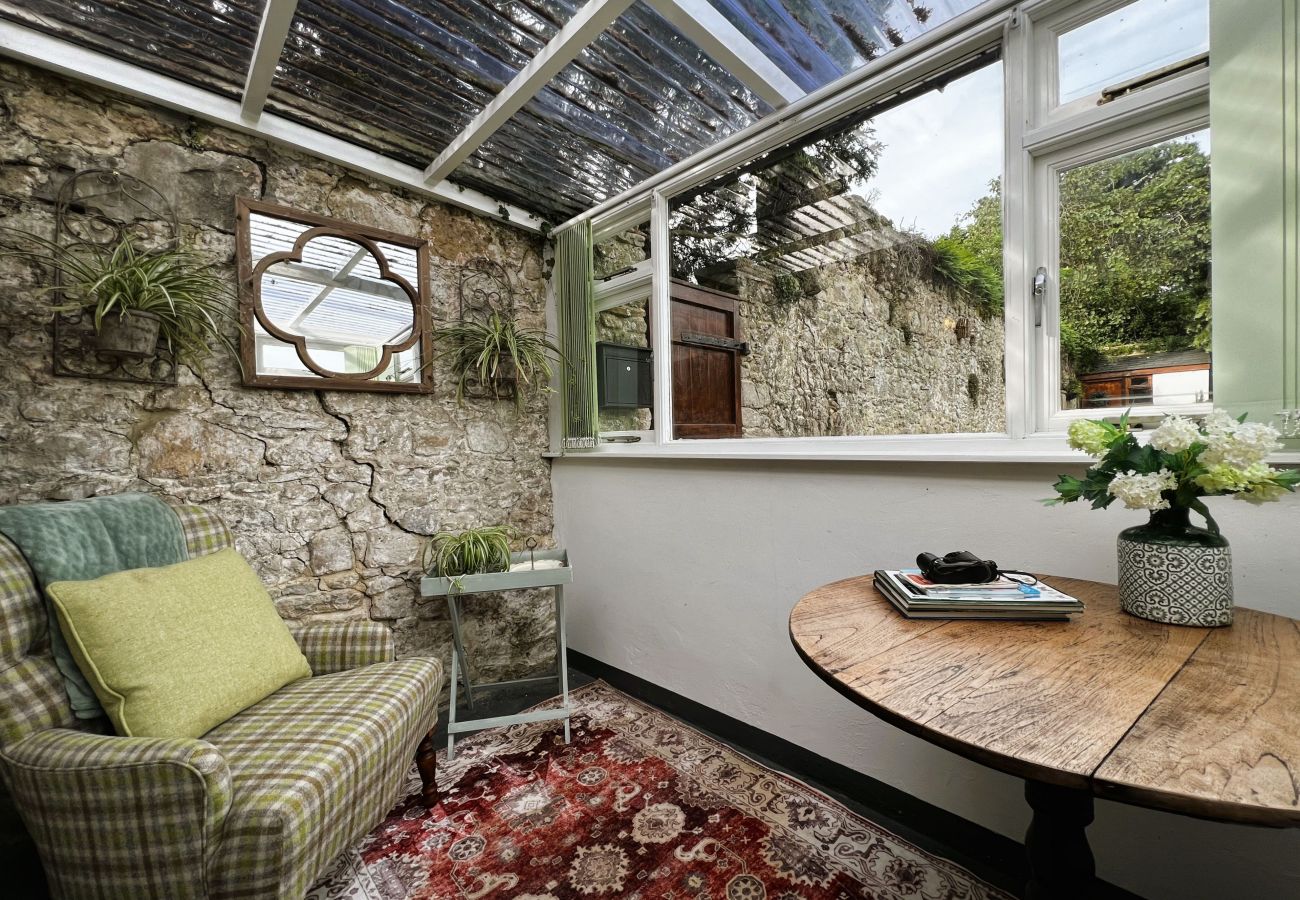 Cottage in Ryde - The Old Abbey Farmhouse, The Isle of Wight.