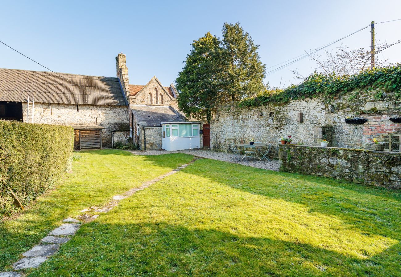 Cottage in Ryde - The Old Abbey Farmhouse, The Isle of Wight.