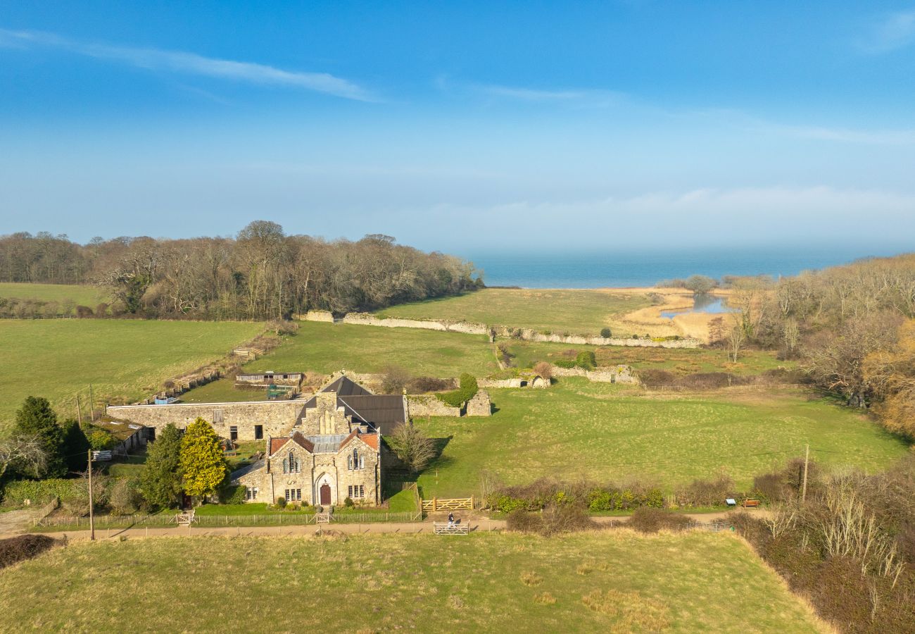 Cottage in Ryde - The Old Abbey Farmhouse, The Isle of Wight.