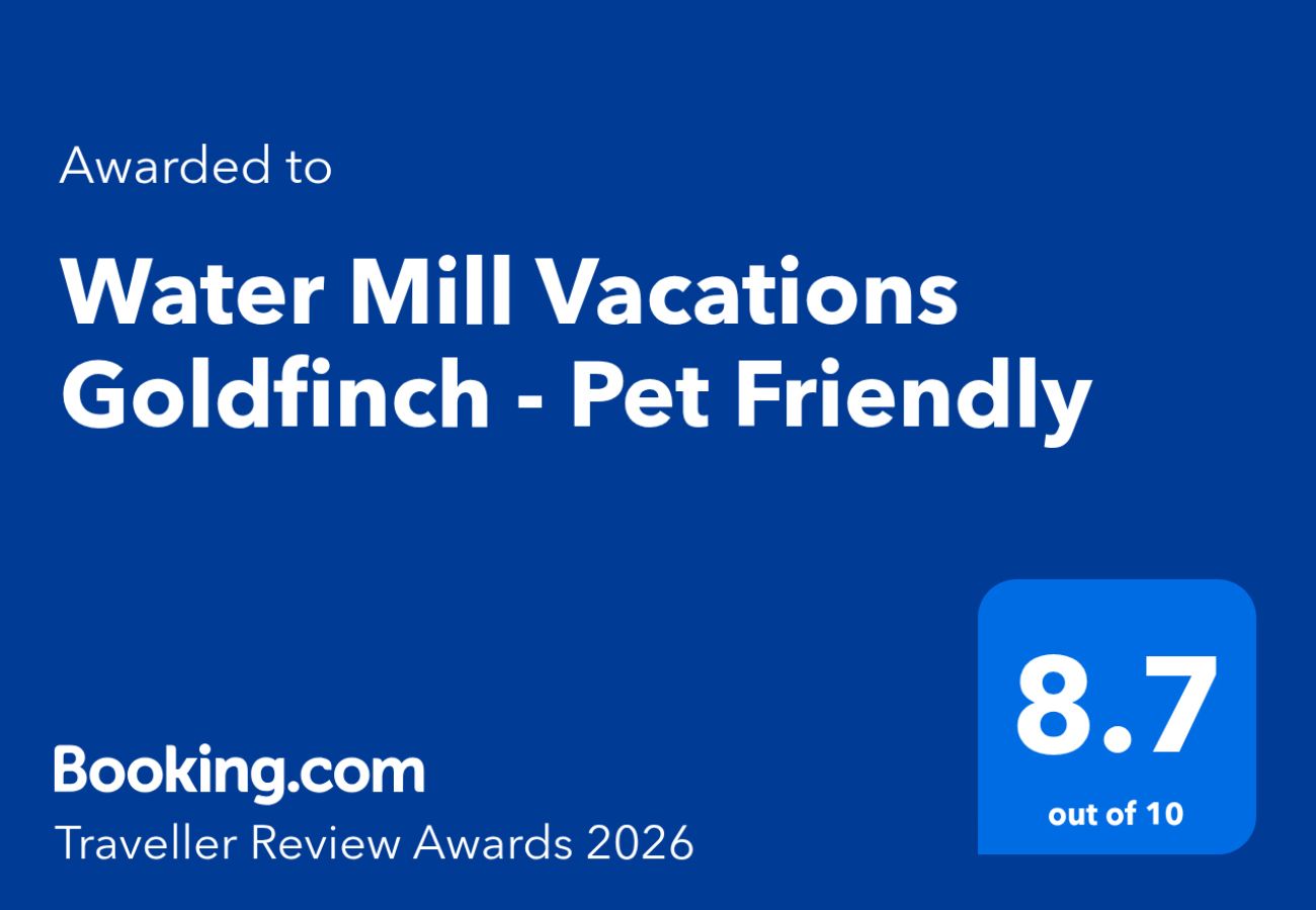 House in Calbourne - Goldfinch, The Isle of Wight.