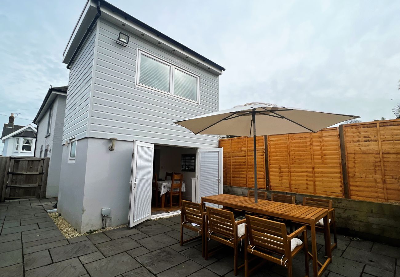 House in Shanklin - Hope Cottage, The Isle of Wight.