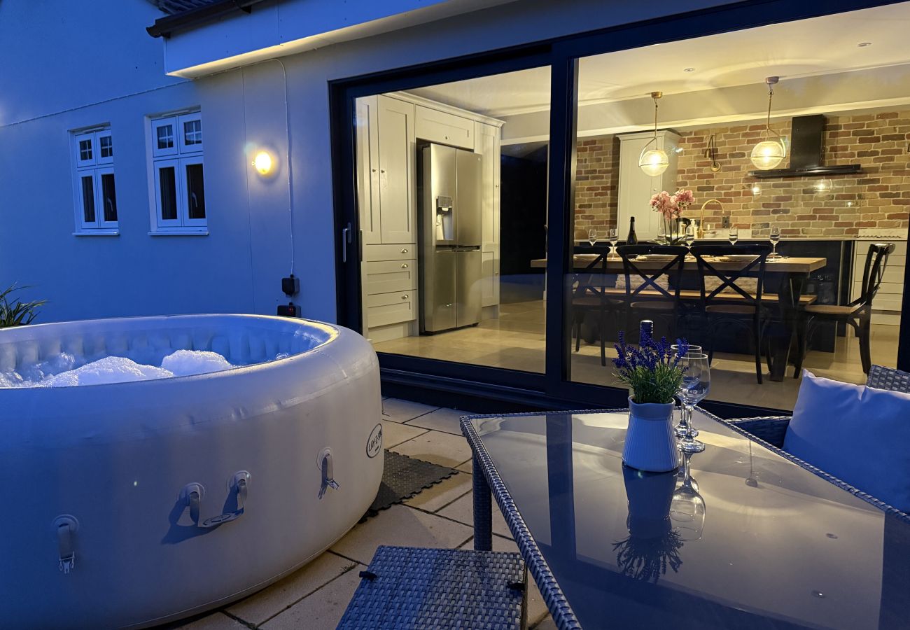 Villa in Sandown - Adgestone Villa, Sandown,  Isle of Wight.  