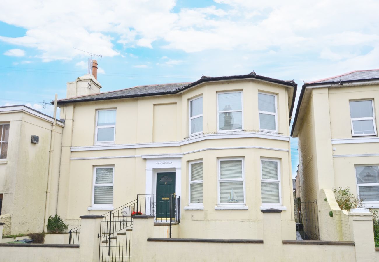 Townhouse in Ryde - St Georges Villa The Isle of Wight