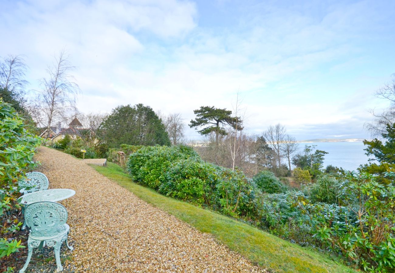 Apartment in Shanklin - Stunning Ocean Views Isle of Wight