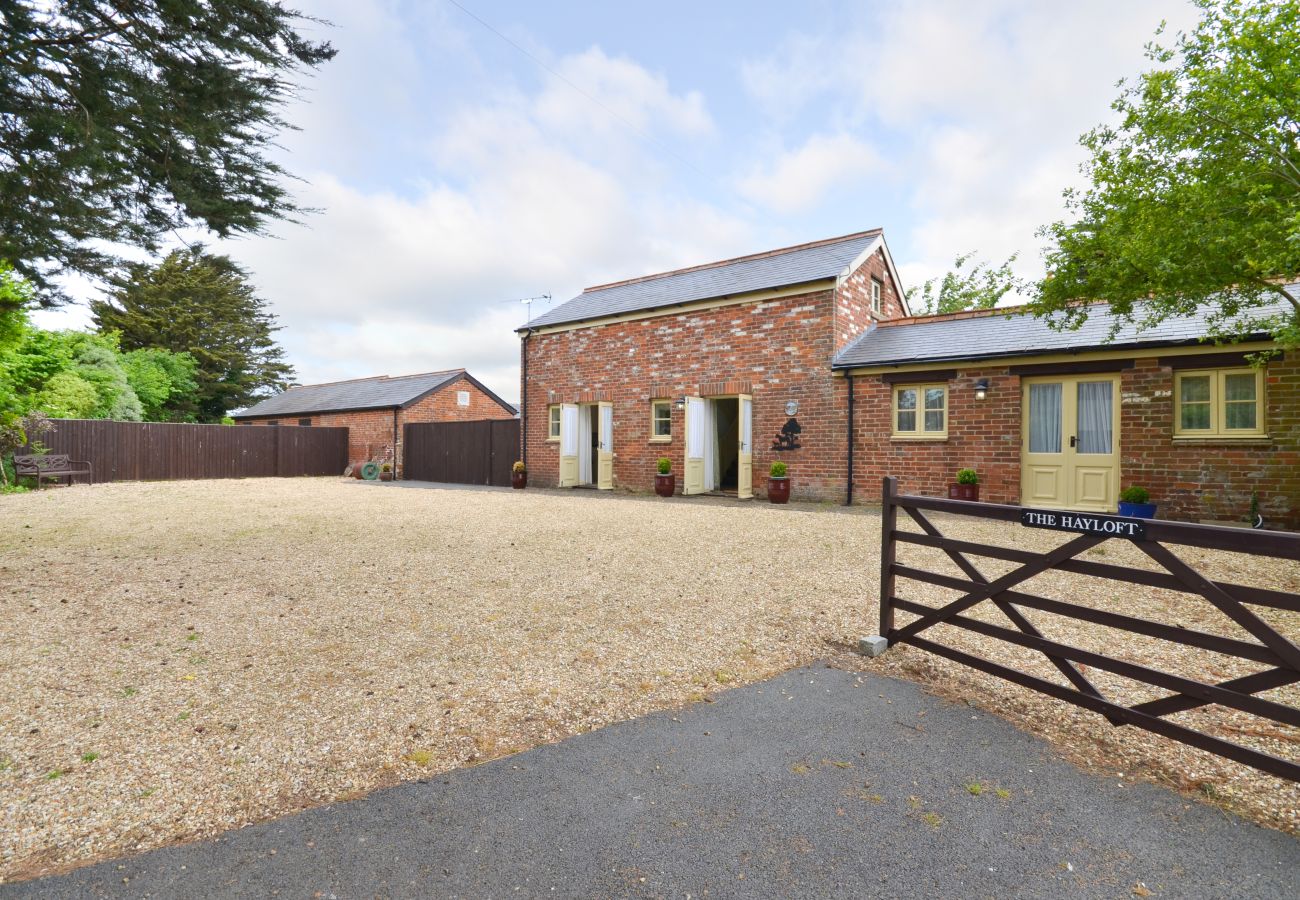 House in Queen Bower - The Hayloft The Isle of Wight