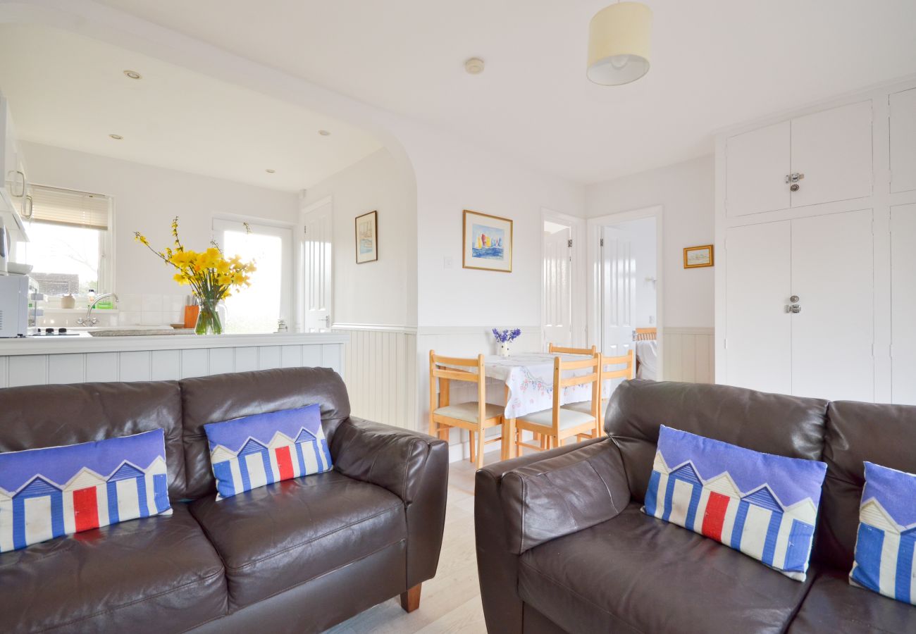 Bungalow in Seaview - The Lobster Pot Isle of Wight