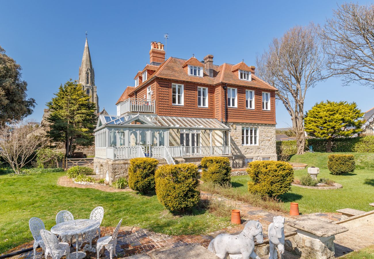 Apartment in Shanklin - Old Vicarage Garden Apartment - Isle of Wight