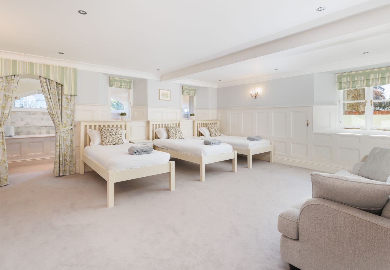 Apartment in Shanklin - Old Vicarage Garden Apartment - Isle of Wight