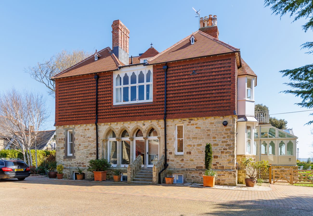 Apartment in Shanklin - Old Vicarage Garden Apartment - Isle of Wight