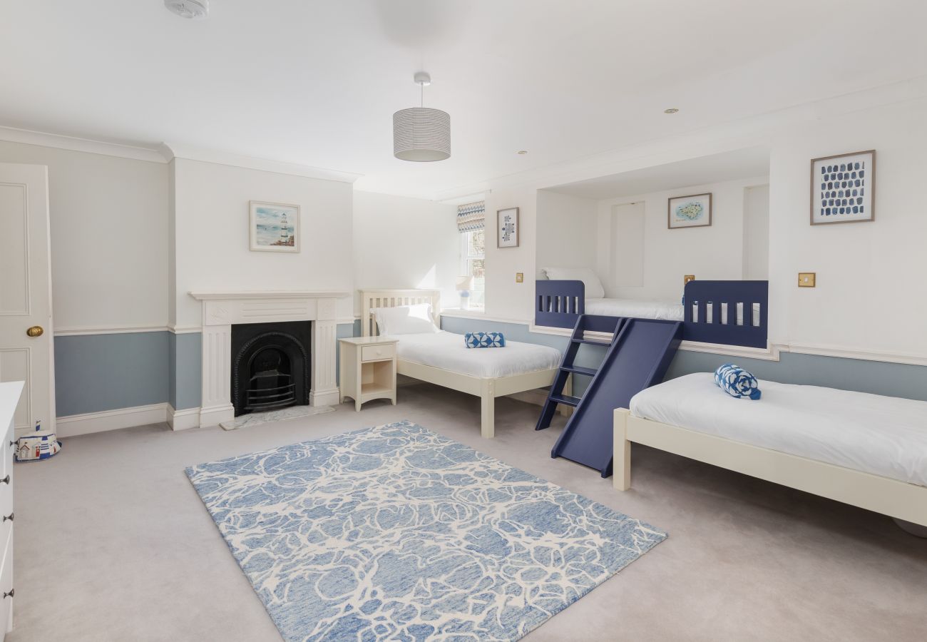 Apartment in Shanklin - Old Vicarage Garden Apartment - Isle of Wight