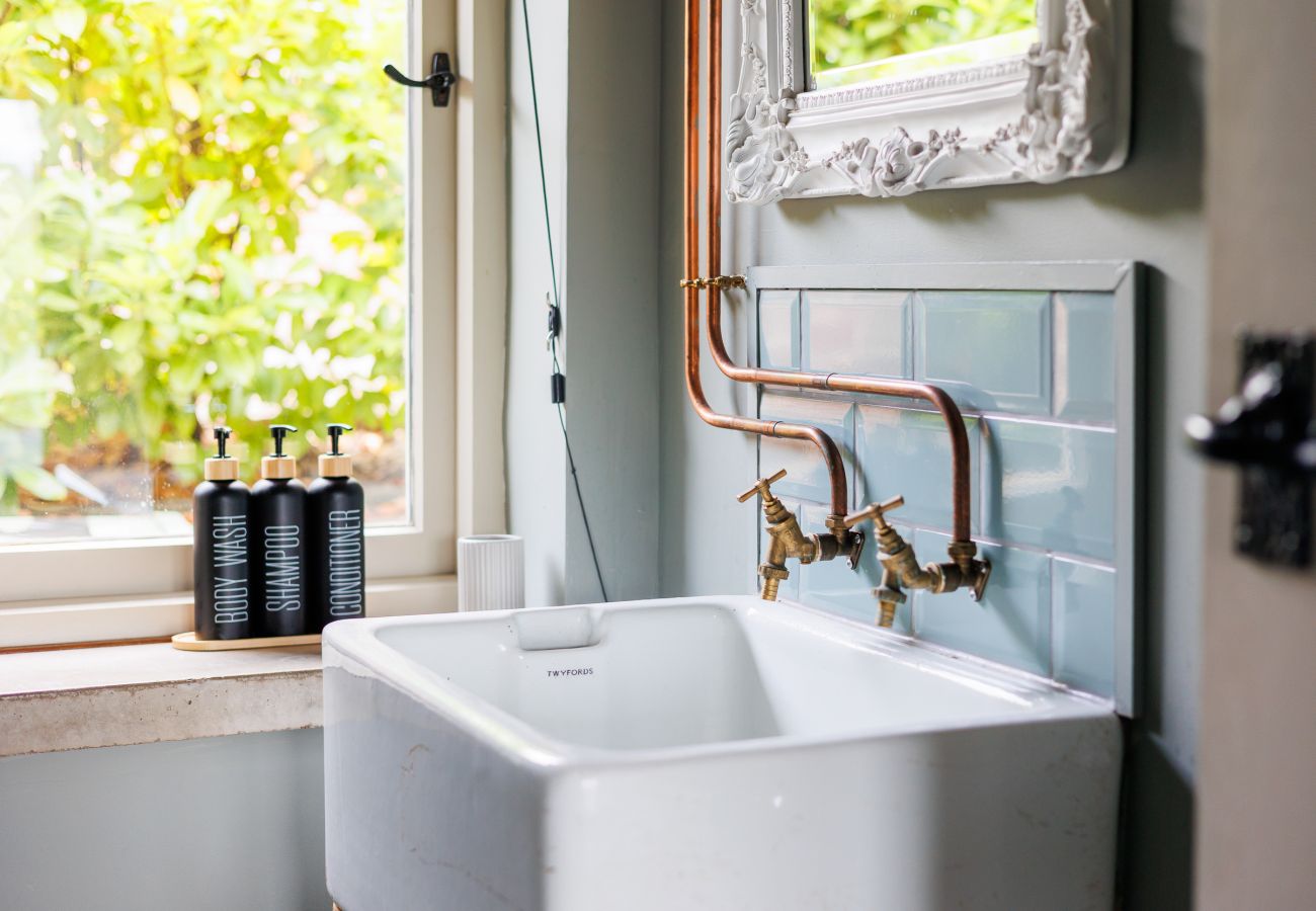 Studio in Ryde - The Little Dairy Studio - Isle of Wight