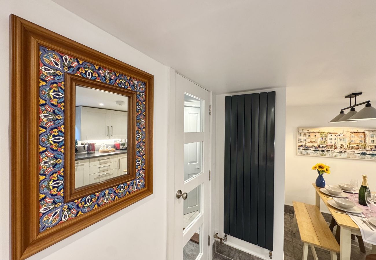 House in Ryde - Castle Cottage, Ryde, Isle of Wight