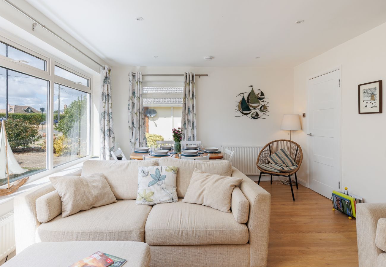 Bungalow in Bembridge - Pebble Beach 