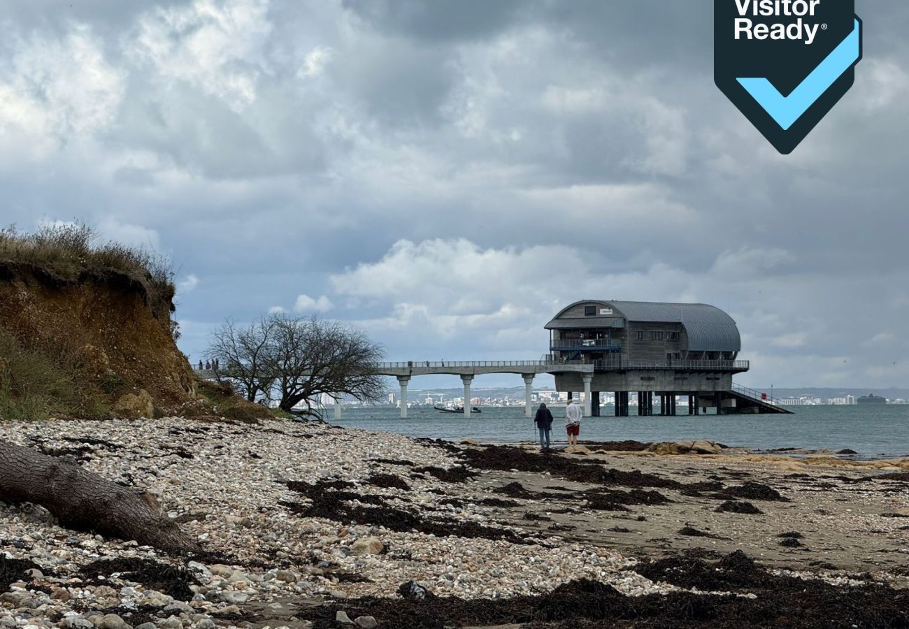 Bungalow in Bembridge - Pebble Beach 