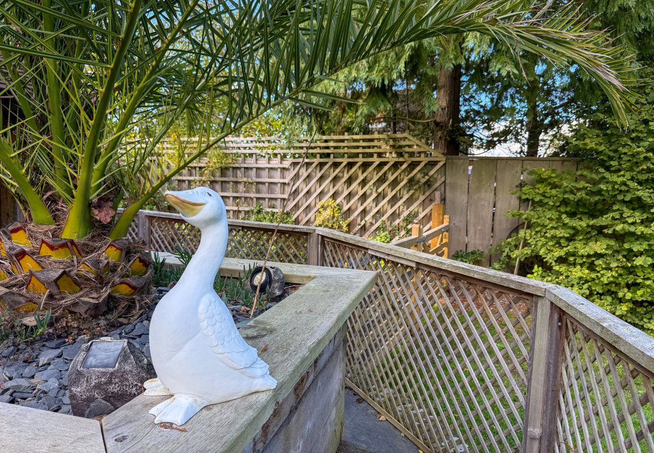 Cottage in Wootton Bridge - Squirrel Haven 