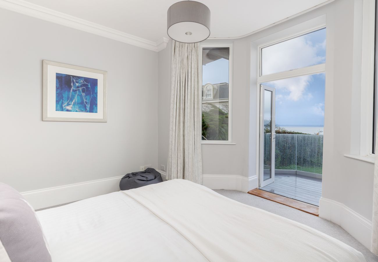 Apartment in Cowes - Solent Garden 