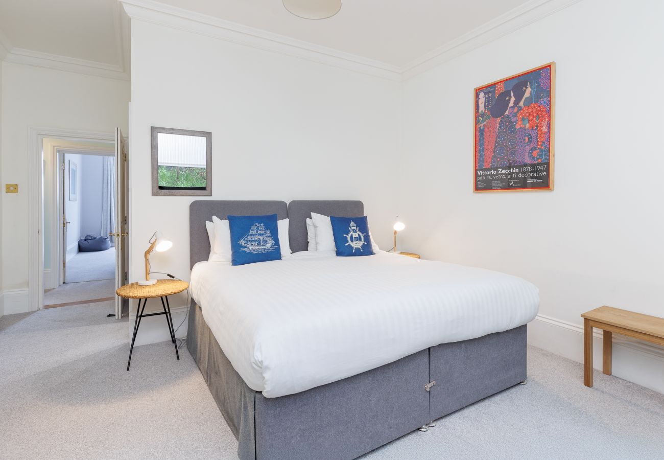 Apartment in Cowes - Solent Garden 