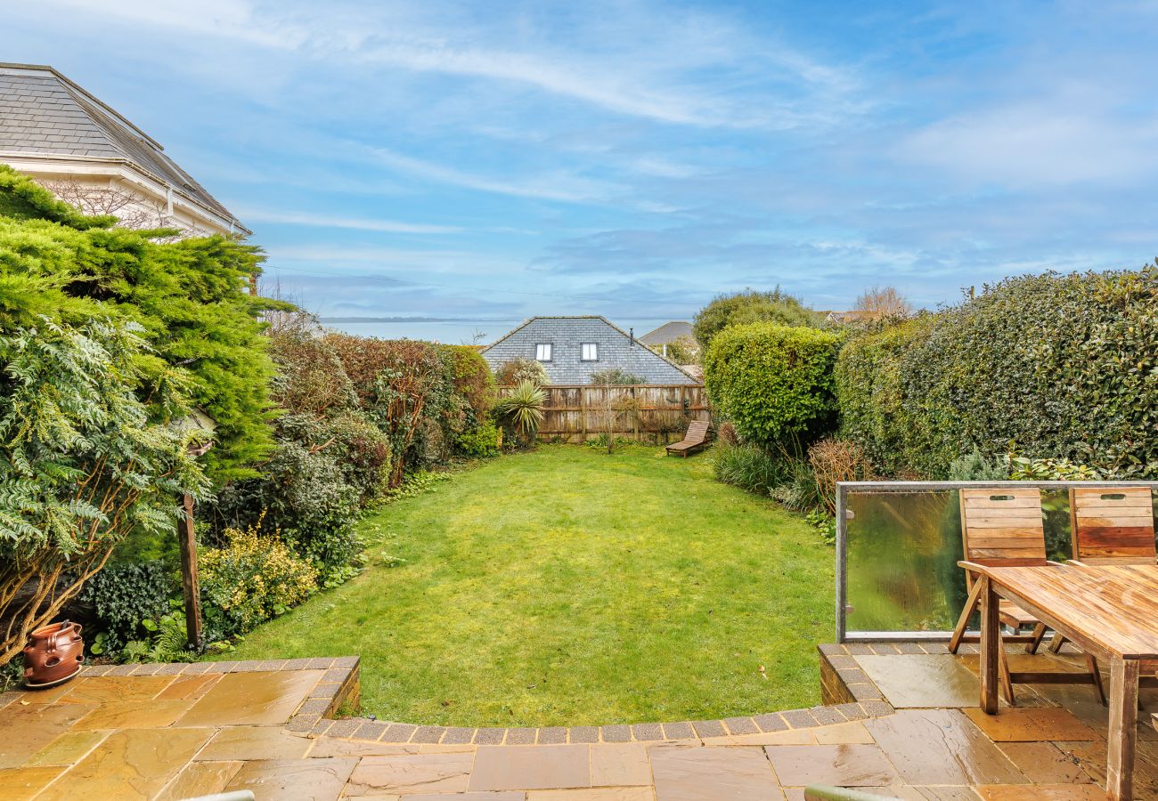 Apartment in Cowes - Solent Garden 