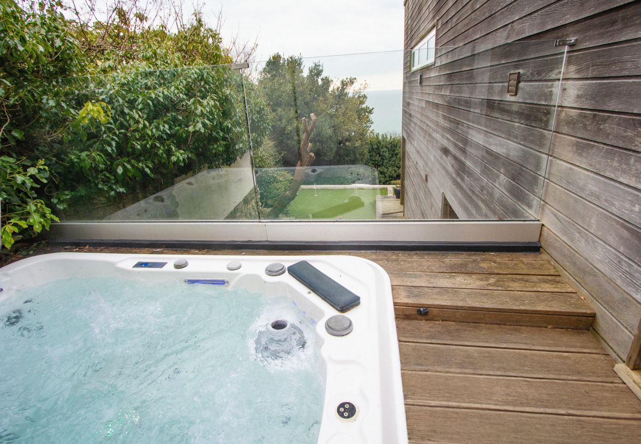 House in Ventnor - Kittiwake, Ventnor, Isle of Wight