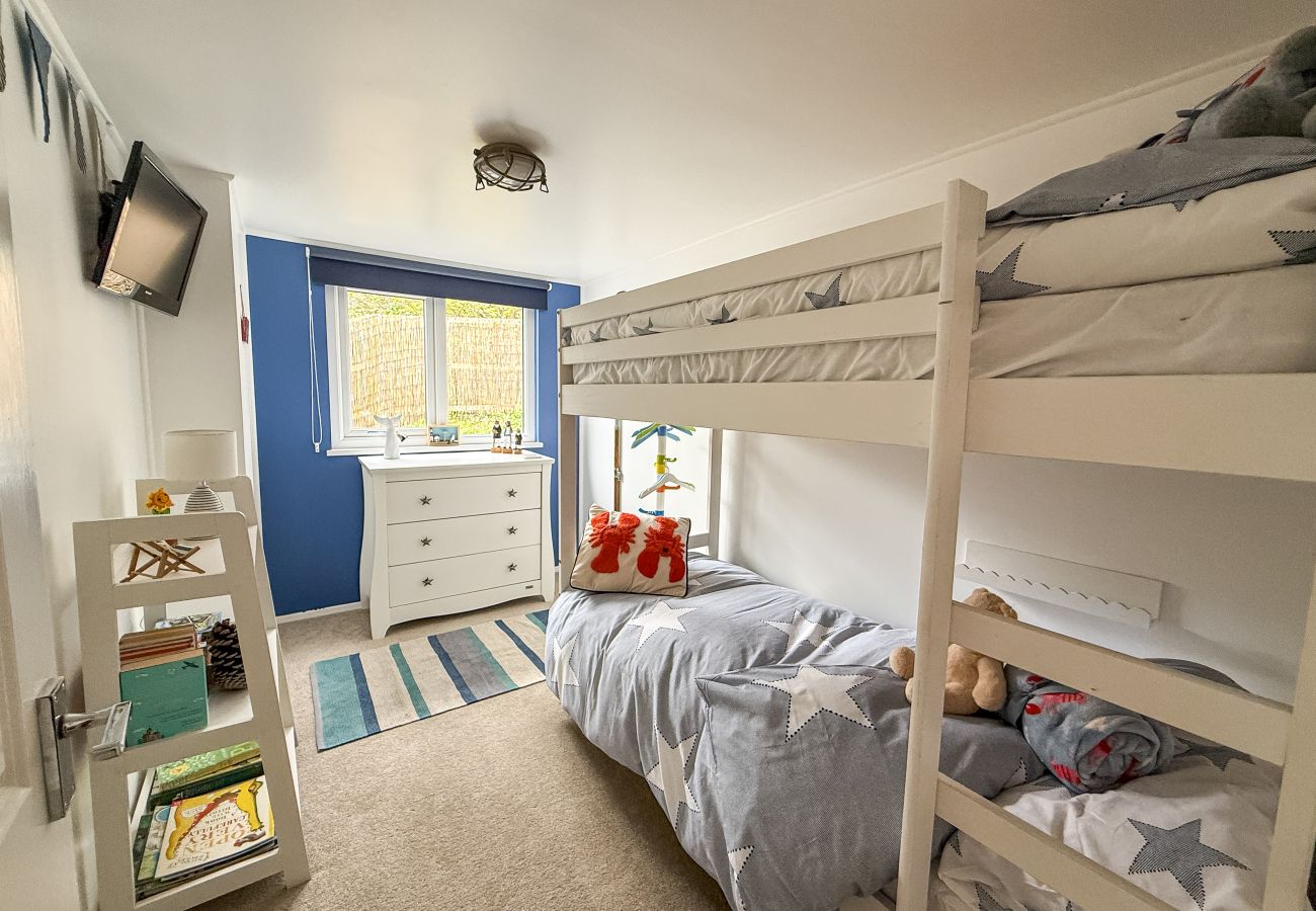 Bungalow in Bembridge - Red Cedars