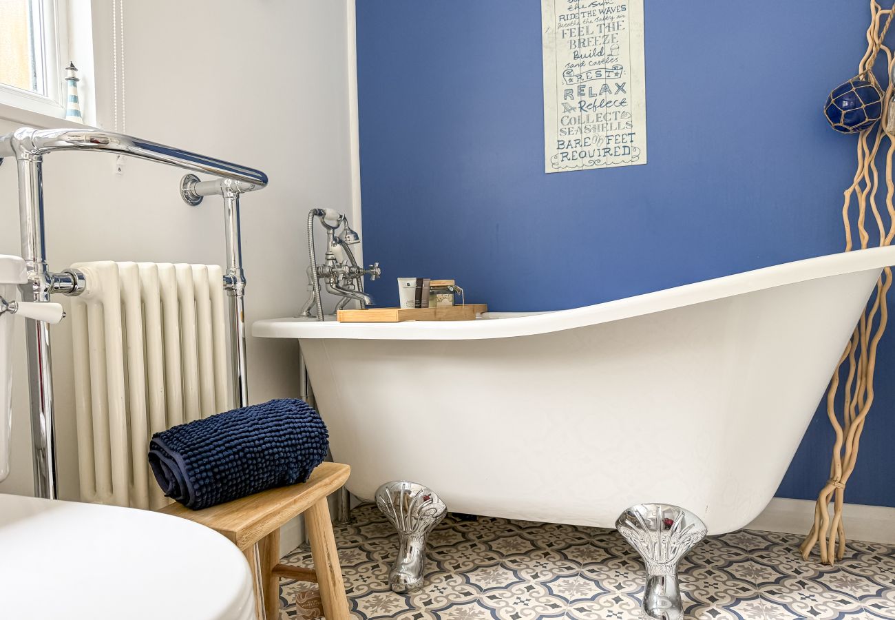 Bungalow in Bembridge - Red Cedars