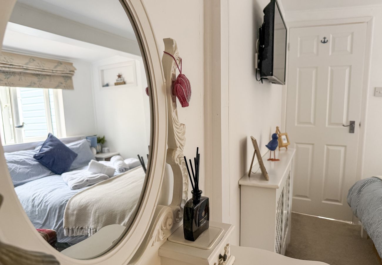 Bungalow in Bembridge - Red Cedars