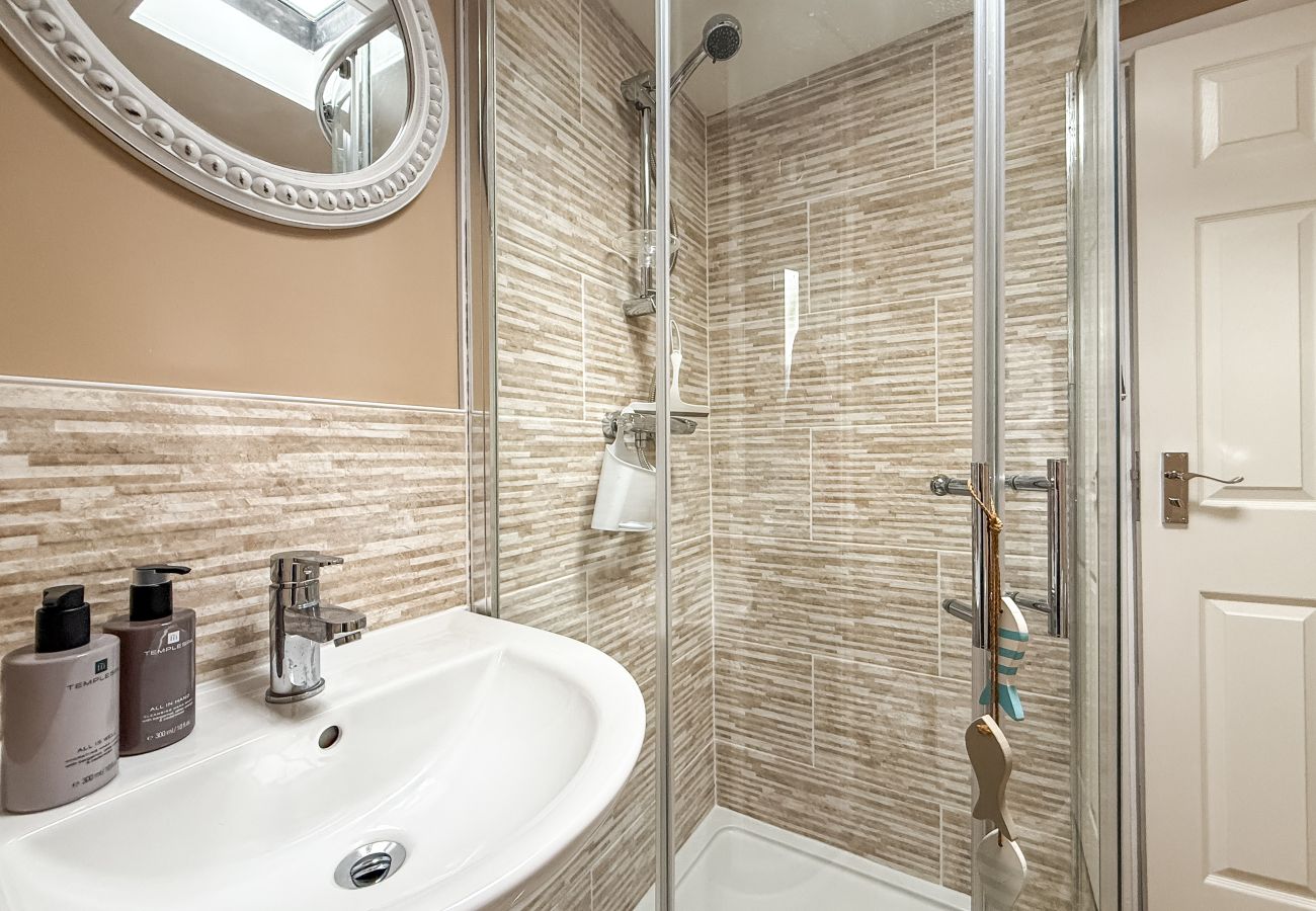 Bungalow in Bembridge - Red Cedars