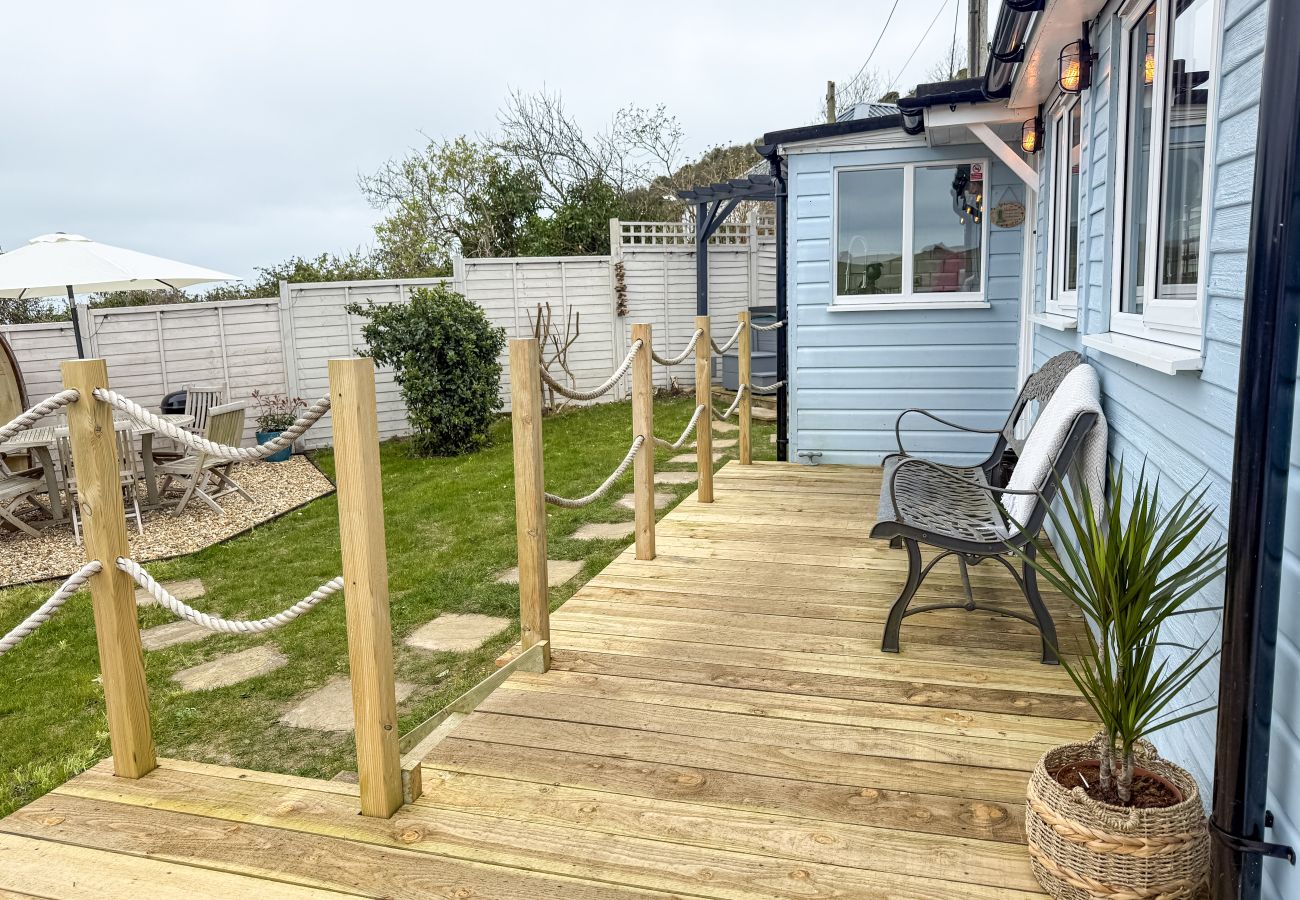 Bungalow in Bembridge - Red Cedars