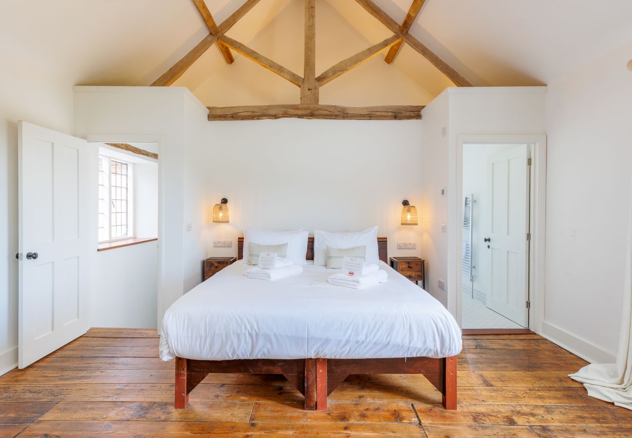 House in Brading - The Farmhouse at Nunwell 