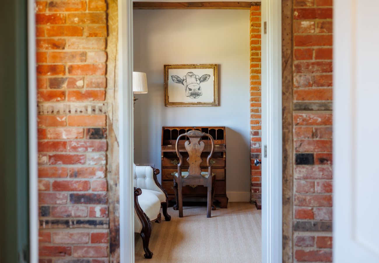 House in Brading - The Farmhouse at Nunwell 