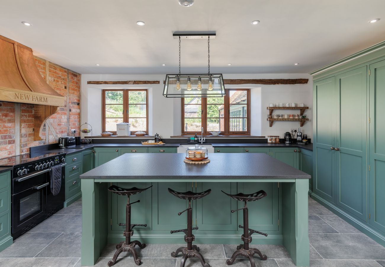 House in Brading - The Farmhouse at Nunwell 