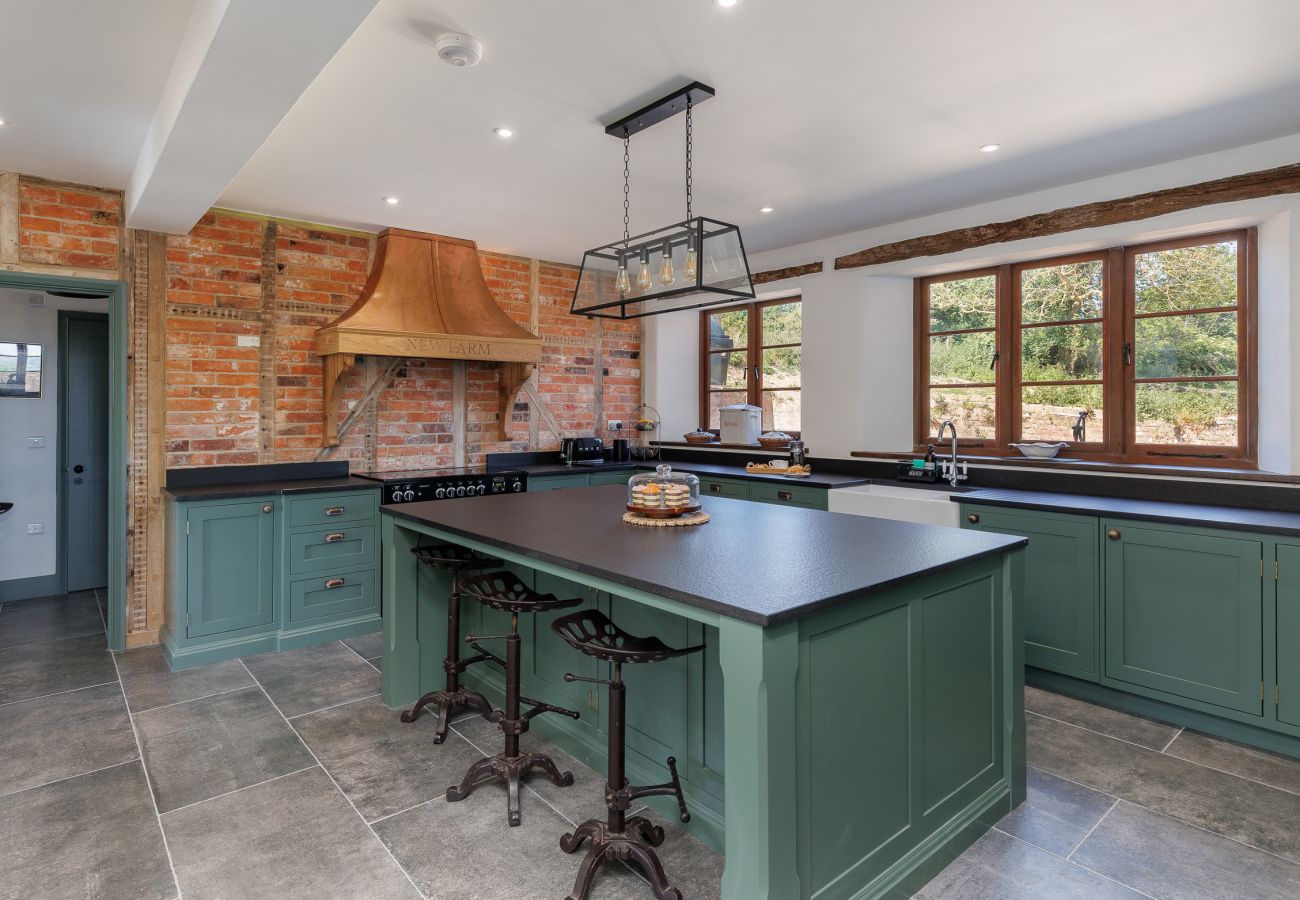 House in Brading - The Farmhouse at Nunwell 