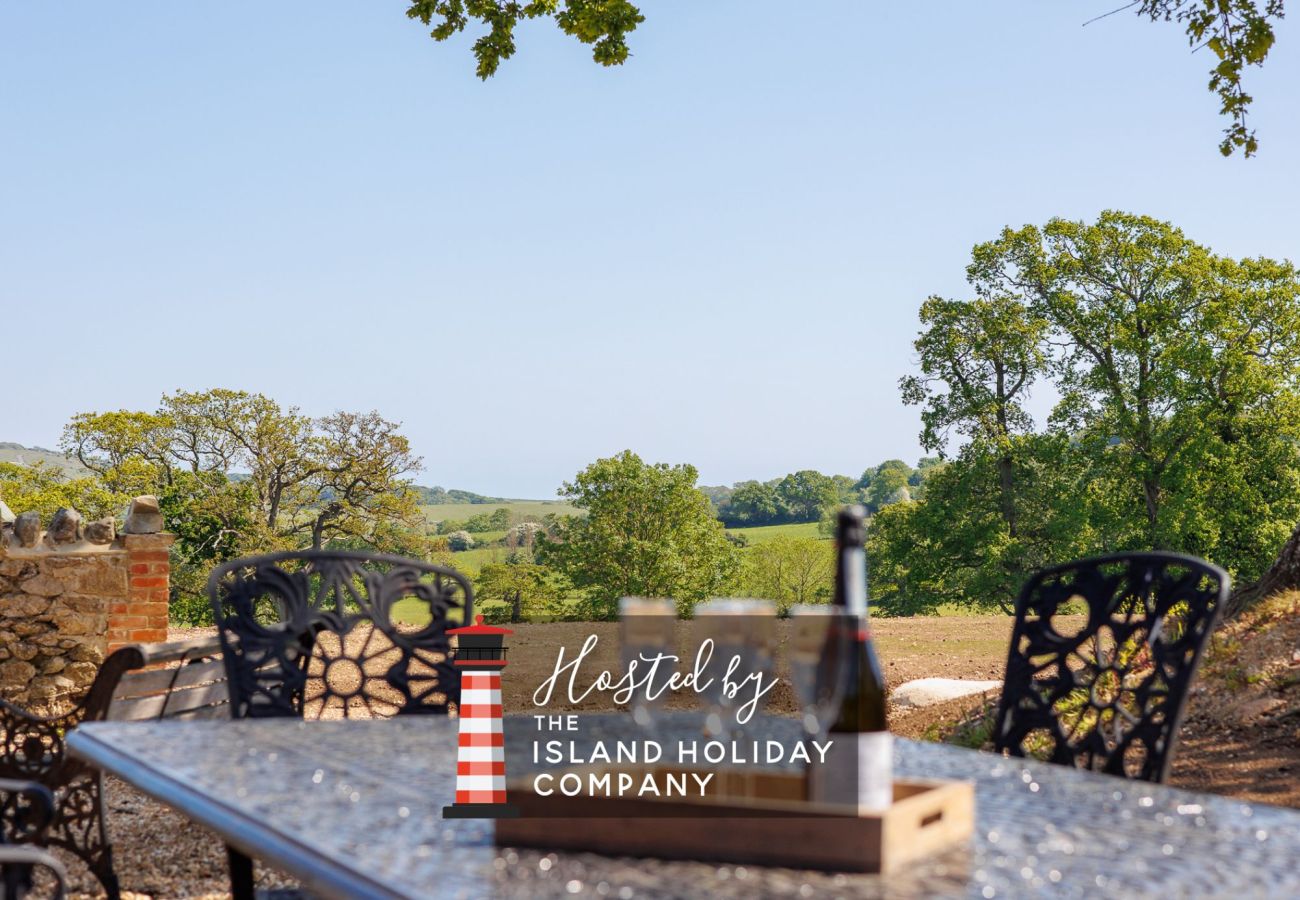 House in Brading - The Farmhouse at Nunwell 