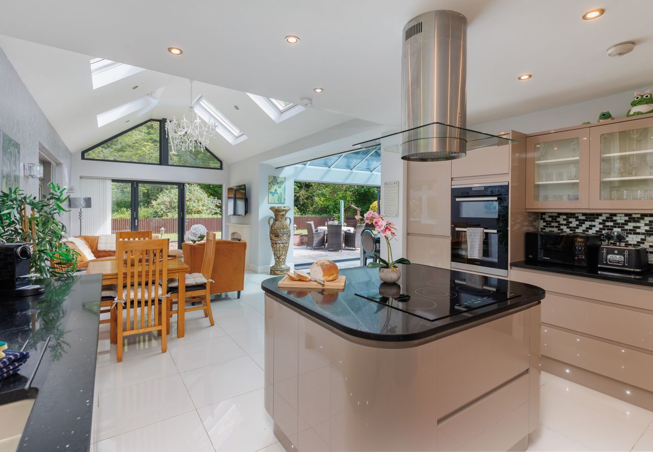 Bungalow in St Lawrence - Undercliff View 