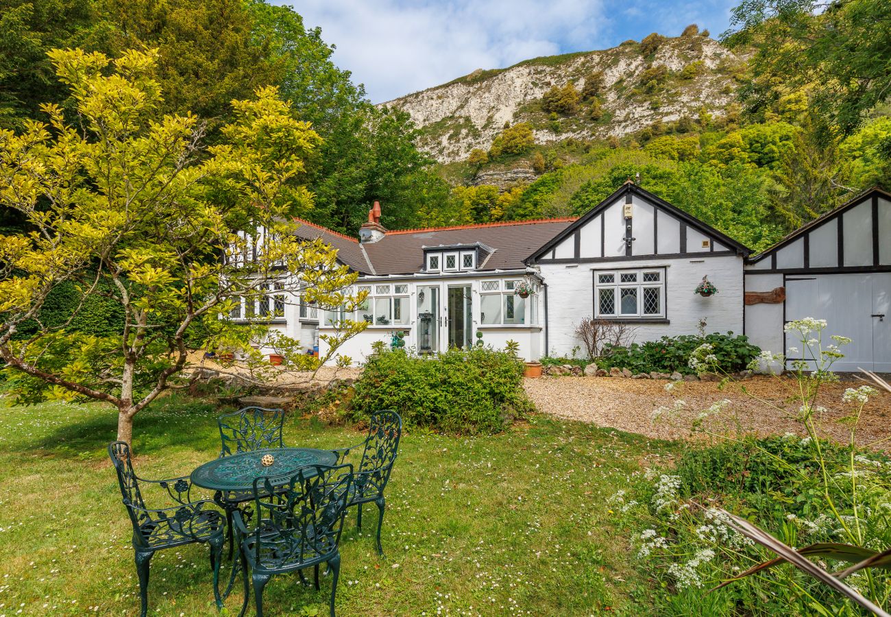 Bungalow in St Lawrence - Undercliff View 