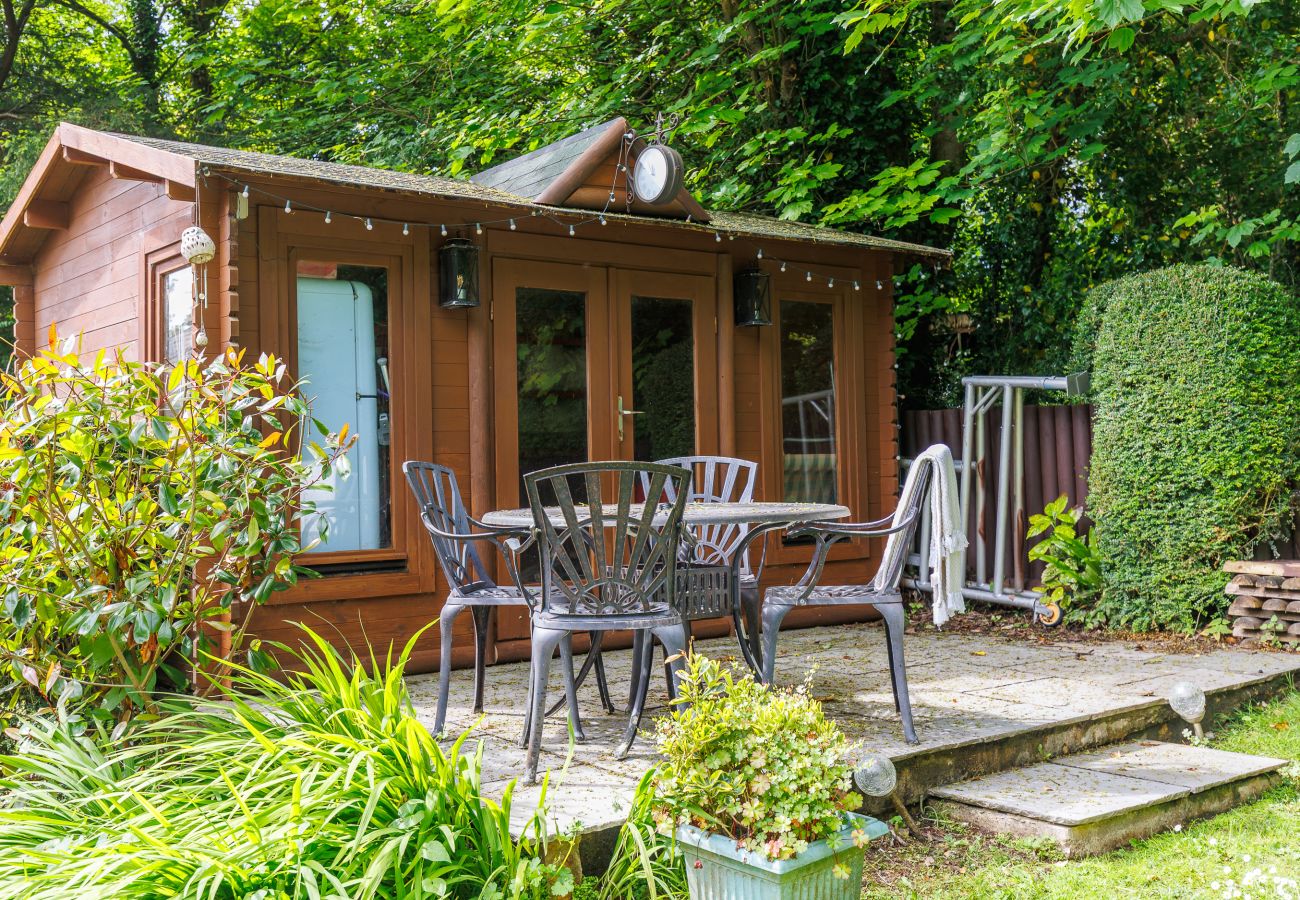 Bungalow in St Lawrence - Undercliff View 
