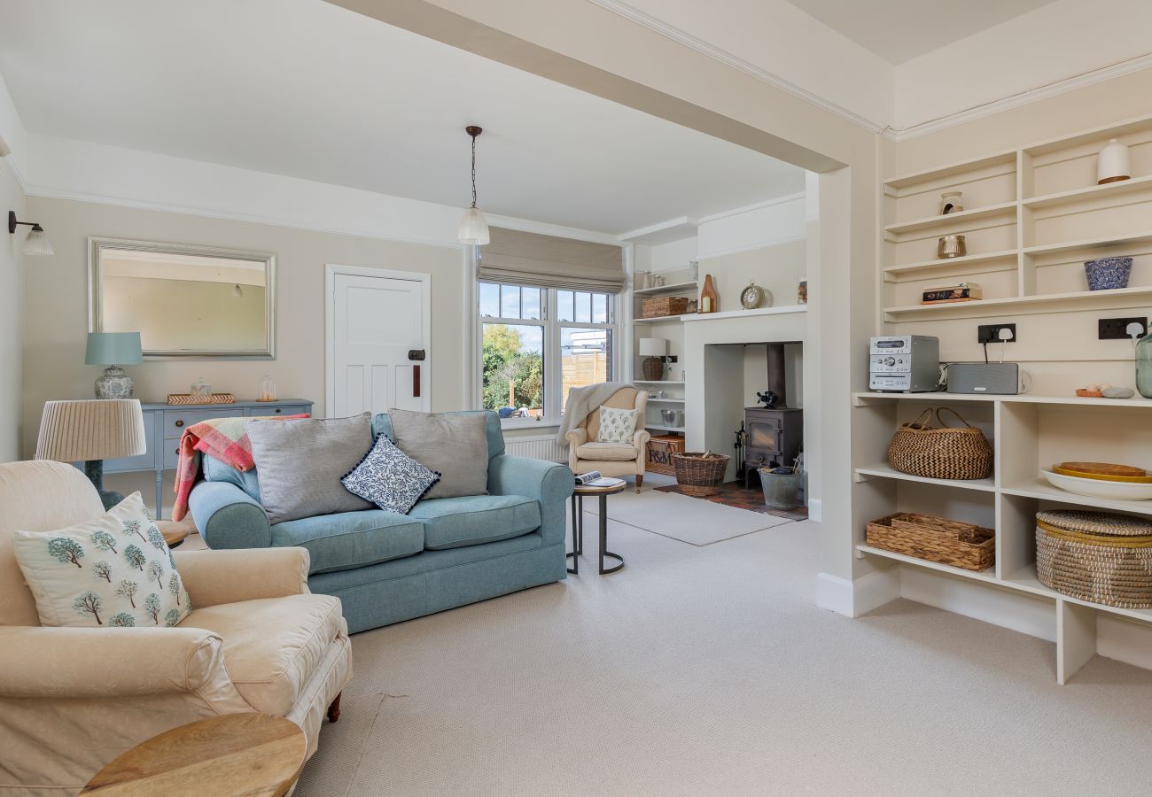 House in Totland Bay - Sandy Lane 
