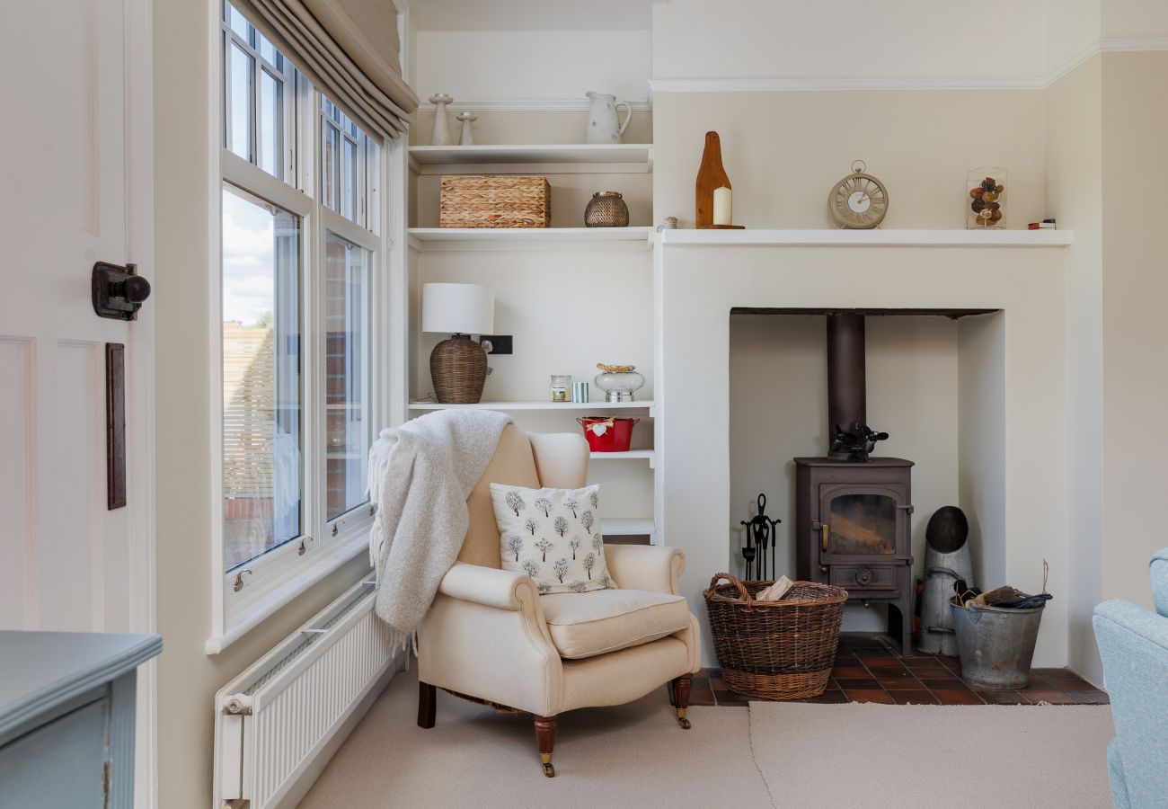 House in Totland Bay - Sandy Lane 